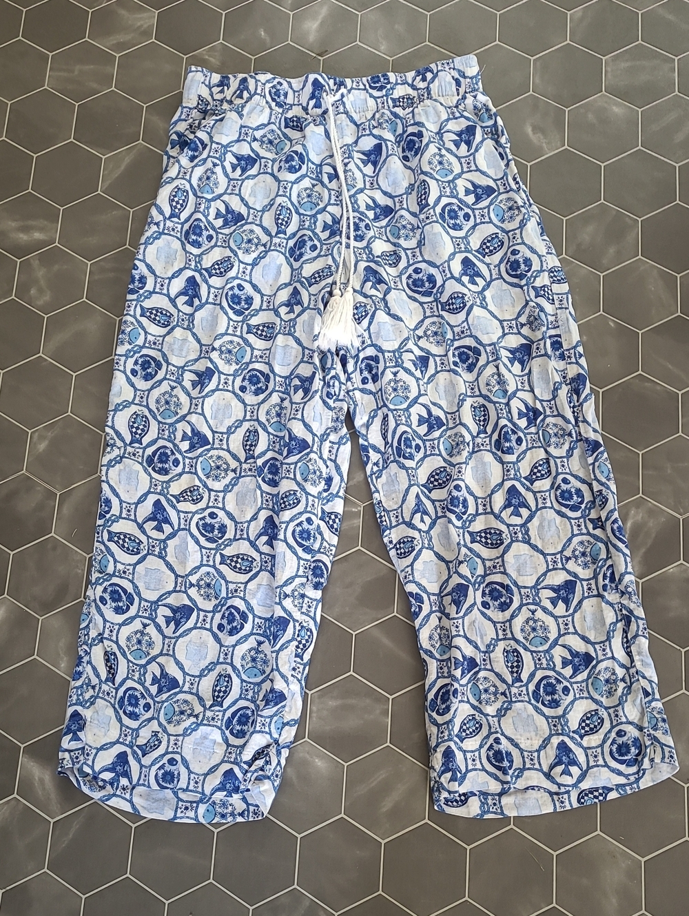 Isaac Mizrahi Blue and White Printed Swim Coverup Pants
